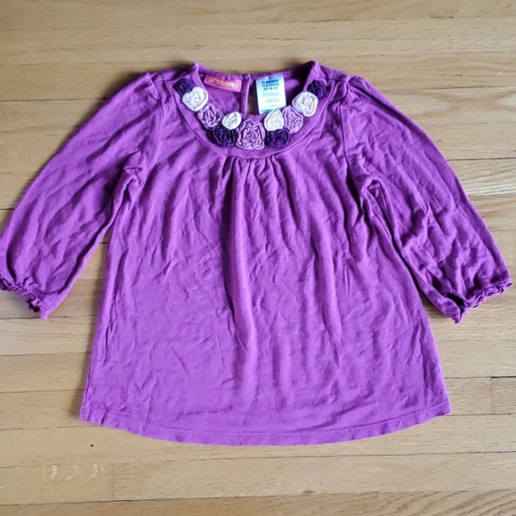 100% cotton jeans and embellished top - Picture 2 of 3